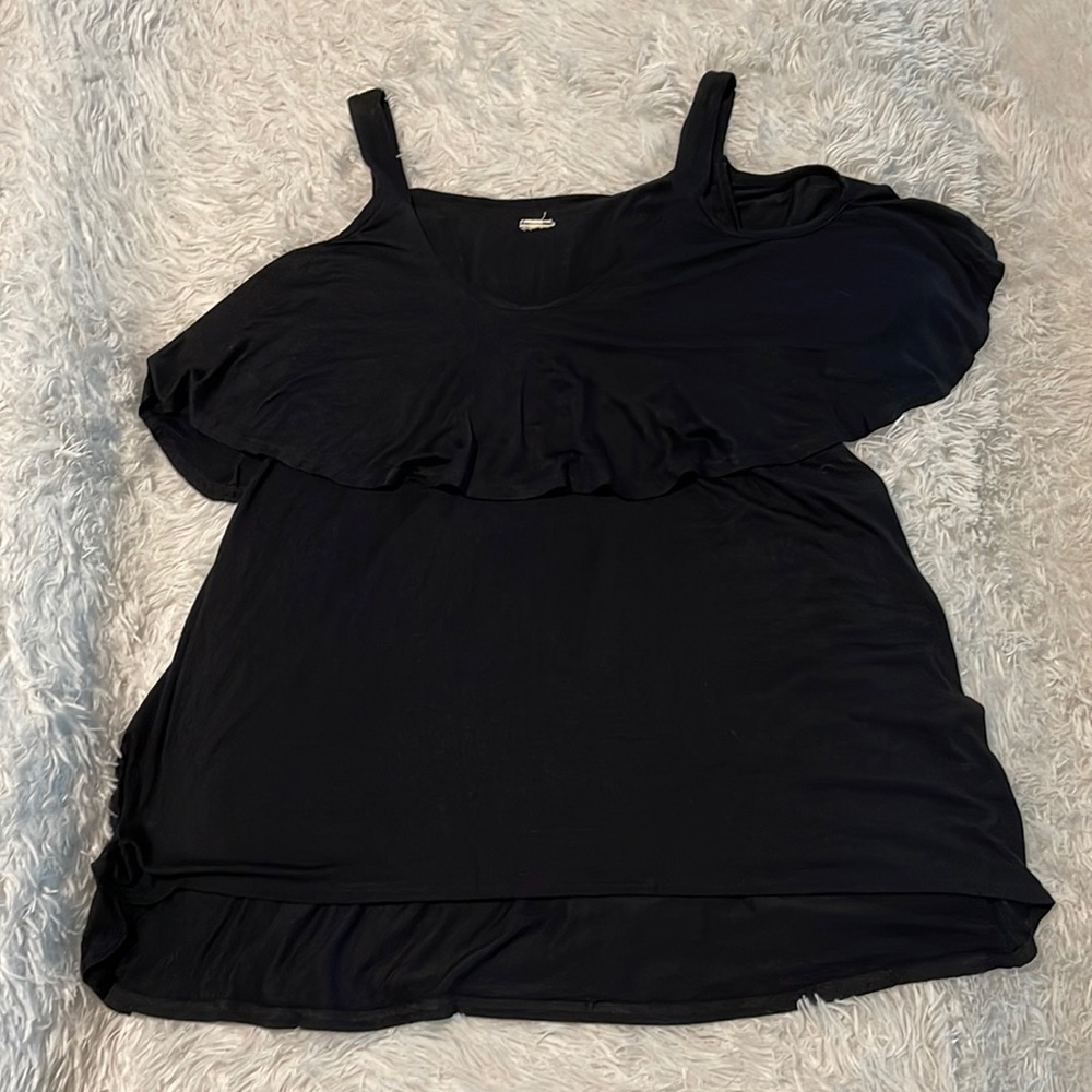 Black sleeveless top
